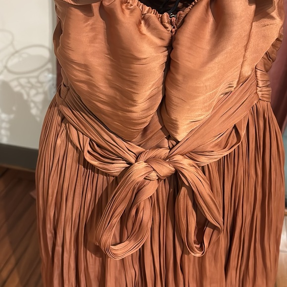 MABLE Ruffled V-Neck Dress - Picture 4 of 4